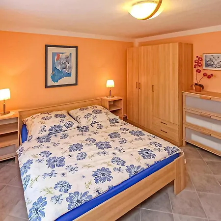 Ferienwohnung Malchow 아파트 *